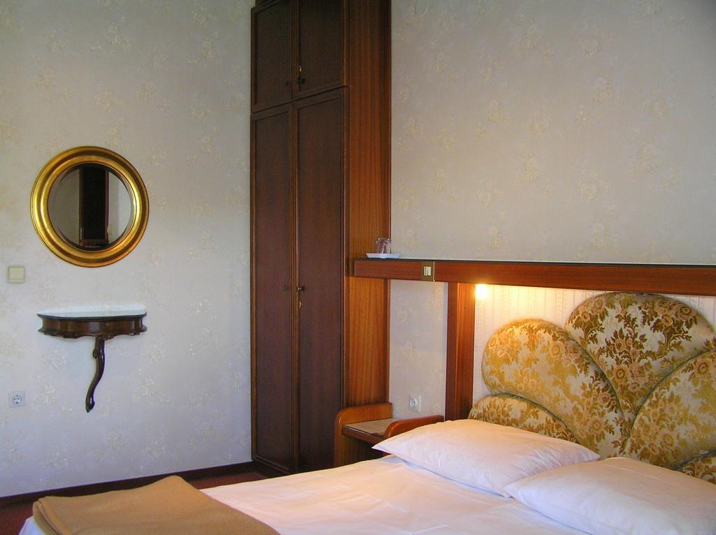 Guest House Lifestyle Holiday Abbázia Szoba fotó